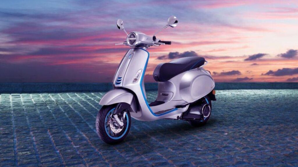 New Vespa Elettrica 2025